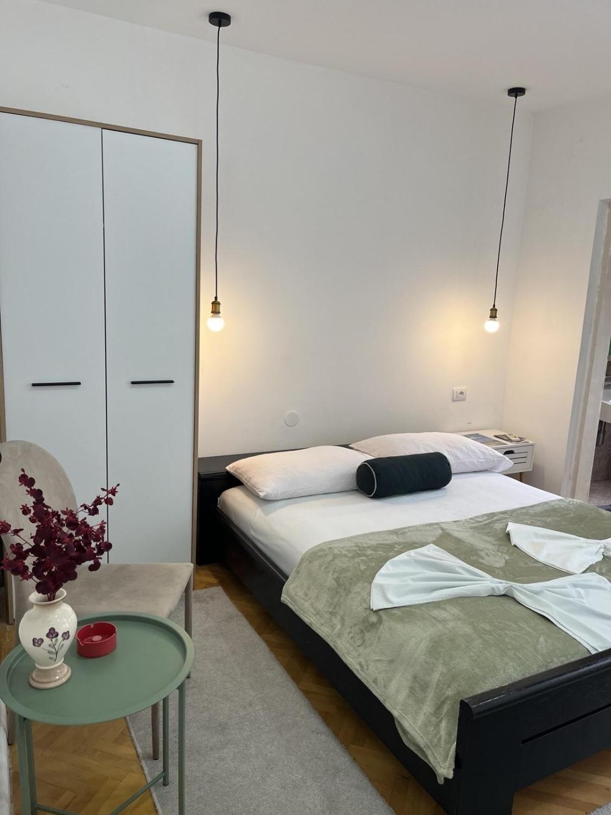 Studio Rooms Moncherie Ulcinj Exterior foto