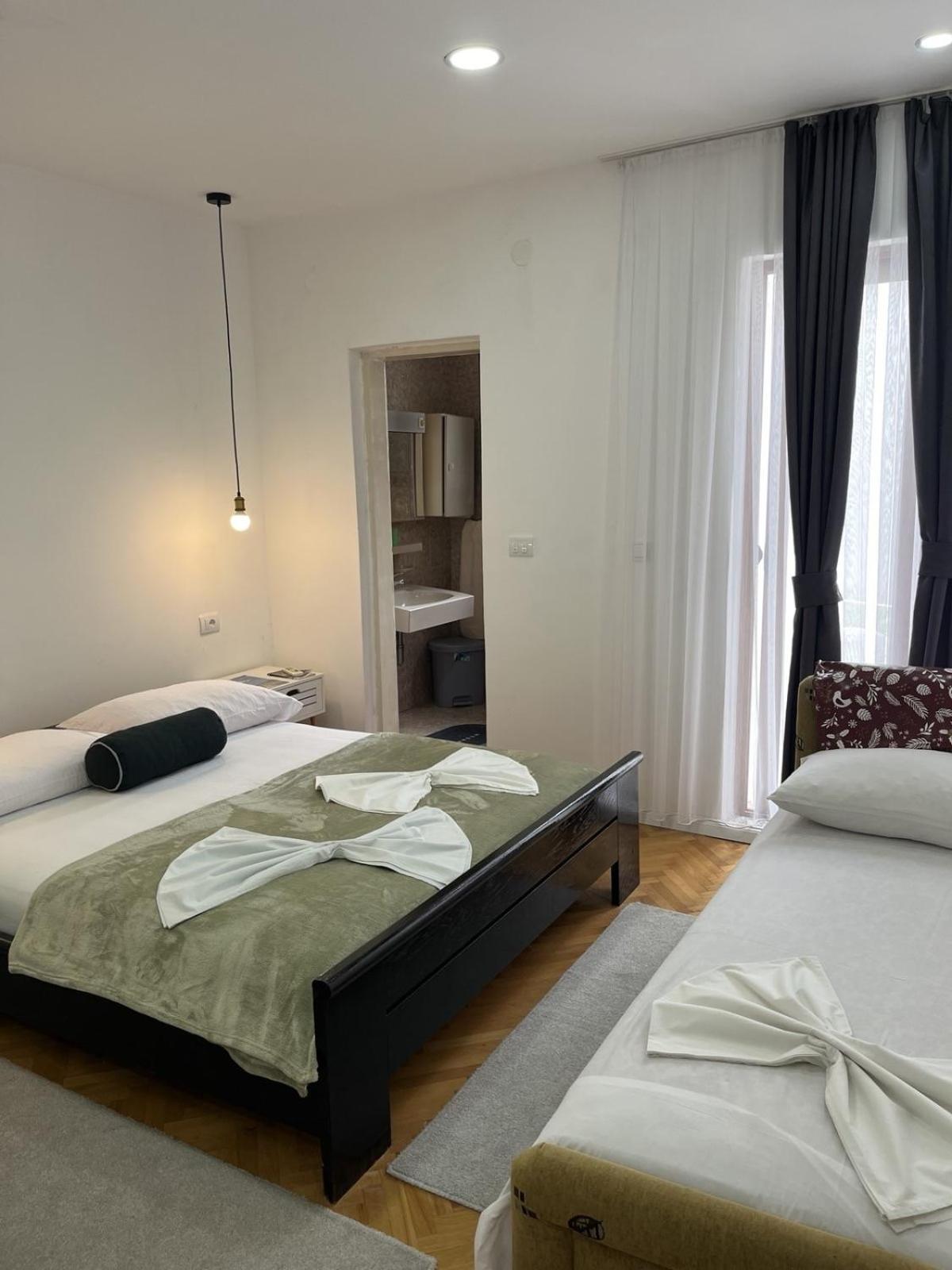 Studio Rooms Moncherie Ulcinj Exterior foto