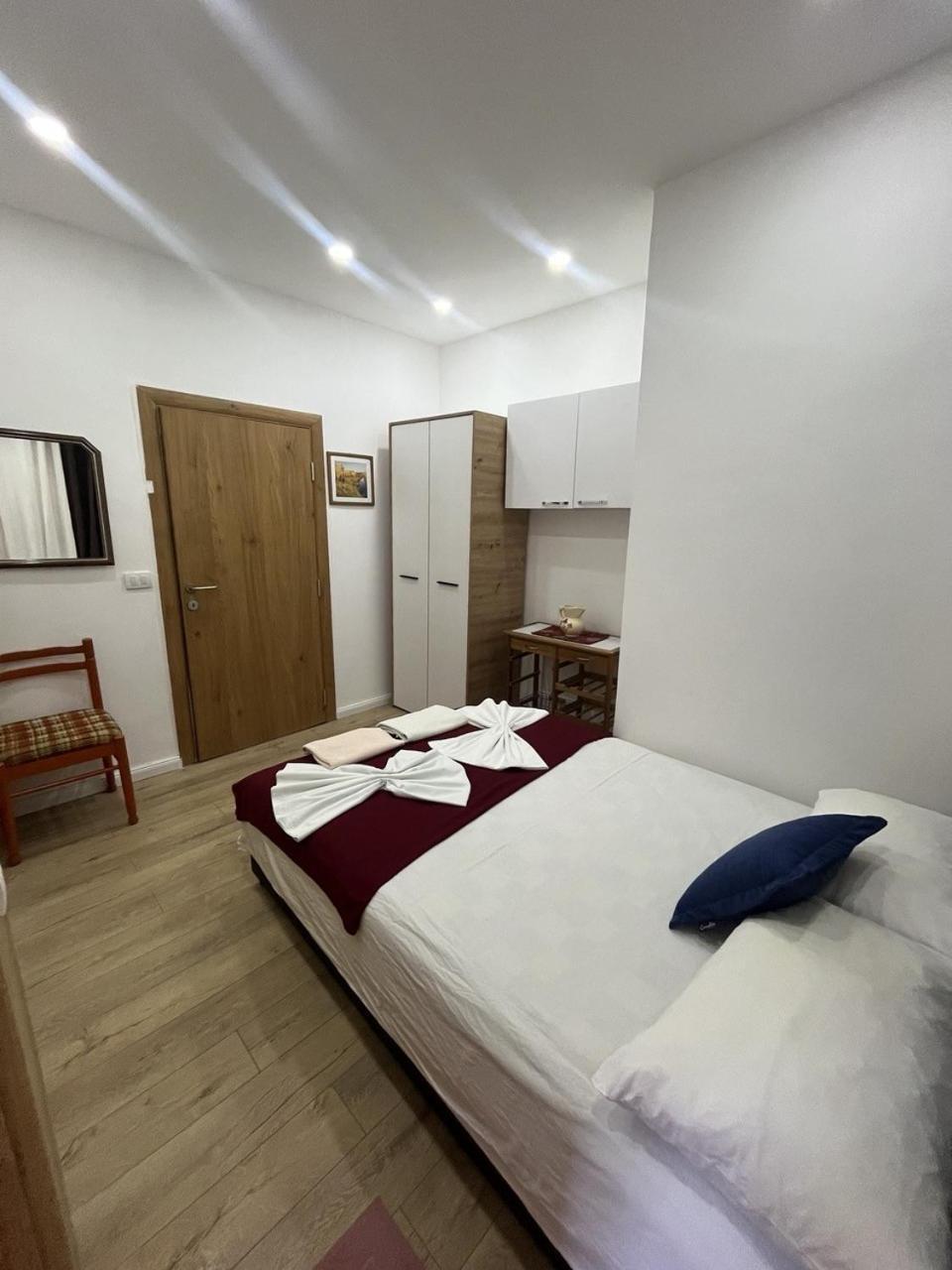 Studio Rooms Moncherie Ulcinj Exterior foto